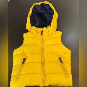 Zara Yellow Puffer Vest with Hood